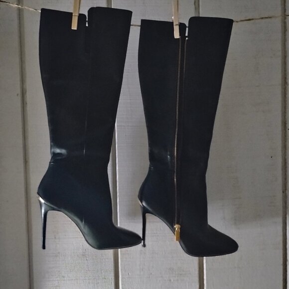 Boots - Picture 1 of 4